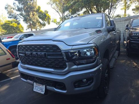 Used 2024 RAM 2500 Big Horn w/ Night Edition AWD/4WD image 16