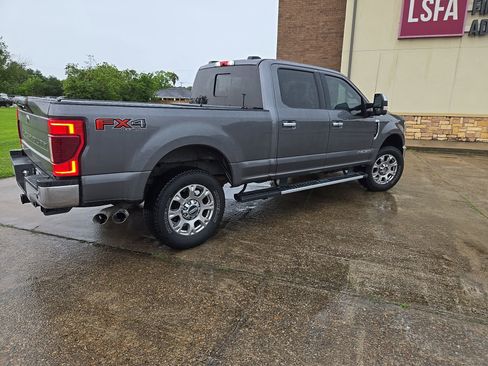 Used 2021 Ford F250 Lariat w/ Lariat Ultimate Package AWD/4WD image 11