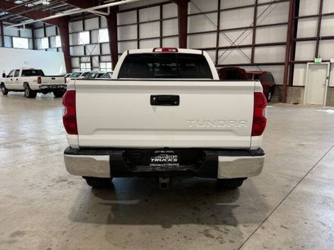 Used 2014 Toyota Tundra SR5 w/ TRD Off Road Package AWD/4WD image 9
