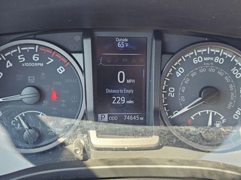 Certified 2021 Toyota Tacoma TRD Sport w/ TRD Premium Sport Package AWD/4WD image 26