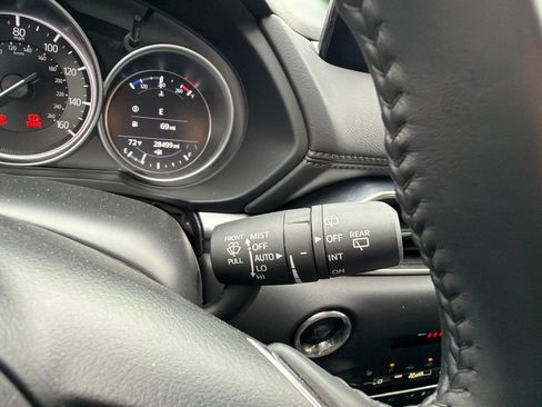 Used 2025 MAZDA CX-5 AWD 2.5 S w/ Preferred Package image 16