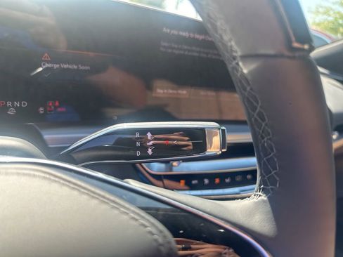 New 2026 Cadillac Lyriq Signature Luxury w/ Nappa Leather Package AWD/4WD image 39
