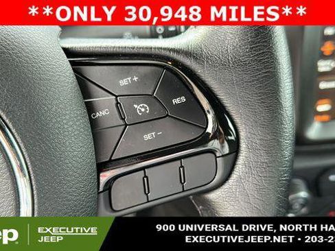 Certified 2022 Jeep Renegade Altitude w/ Convenience Group image 12