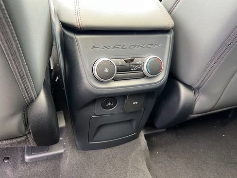 New 2026 Ford Explorer Active w/ Active Comfort Package AWD/4WD image 25