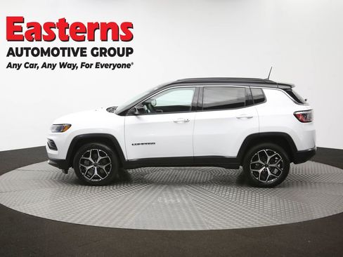 Used 2025 Jeep Compass Limited AWD/4WD image 60