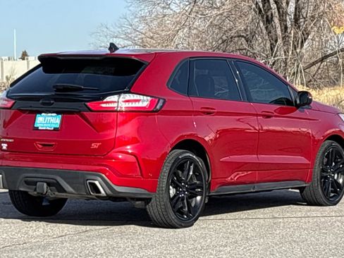 Used 2020 Ford Edge ST w/ Equipment Group 401A image 2