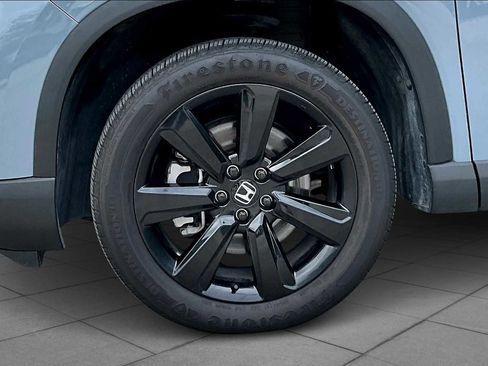 Used 2025 Honda Pilot Black Edition image 17