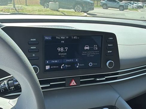 New 2026 Hyundai Elantra SE image 23