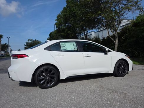 New 2026 Toyota Corolla SE FWD image 11