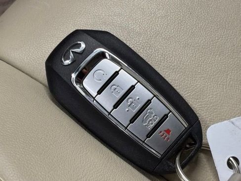 Used 2024 Volkswagen Atlas SE AWD/4WD image 38