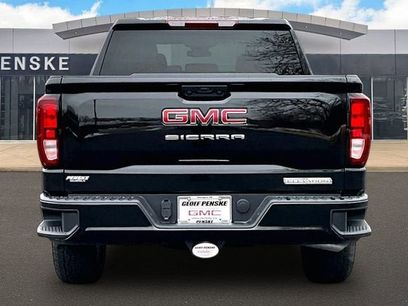 New 2026 GMC Sierra 1500 Elevation w/ Elevation Select Package