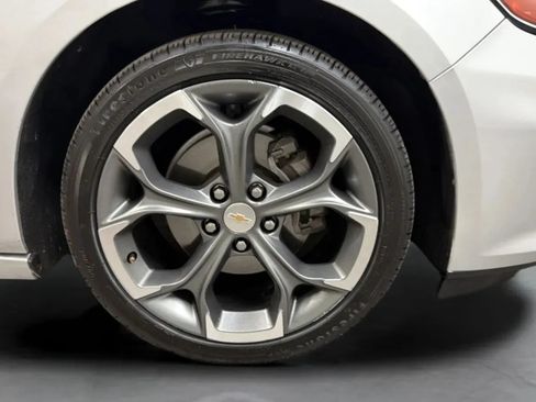 Used 2021 Chevrolet Malibu LT FWD image 26