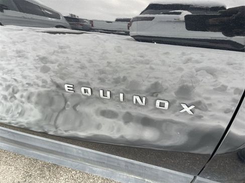 Used 2024 Chevrolet Equinox LT image 11
