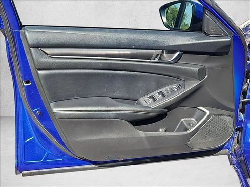 Used 2020 Honda Accord Sport image 11