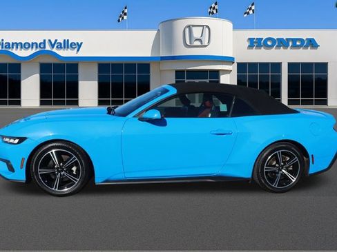 Used 2024 Ford Mustang Premium image 7