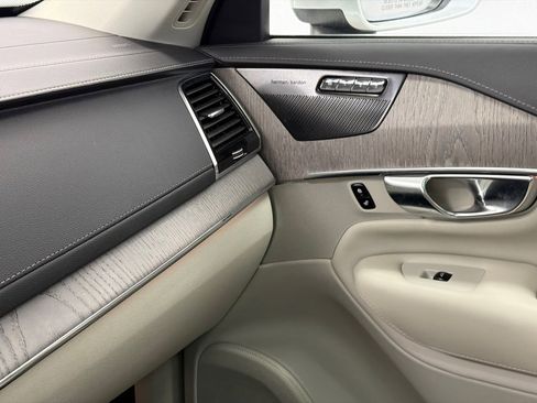 Used 2021 Volvo XC90 T6 Inscription w/ Protection Package Premier image 33