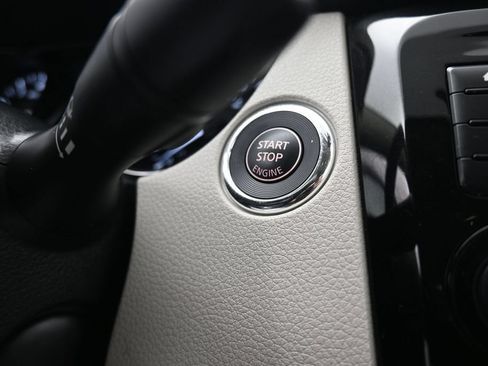 Used 2022 Nissan Rogue Sport SL AWD/4WD image 23