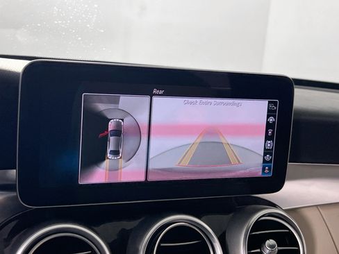 Used 2019 Mercedes-Benz C 300 4MATIC Sedan image 13