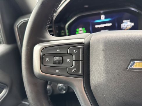 Used 2025 Chevrolet Silverado 1500 LT image 16
