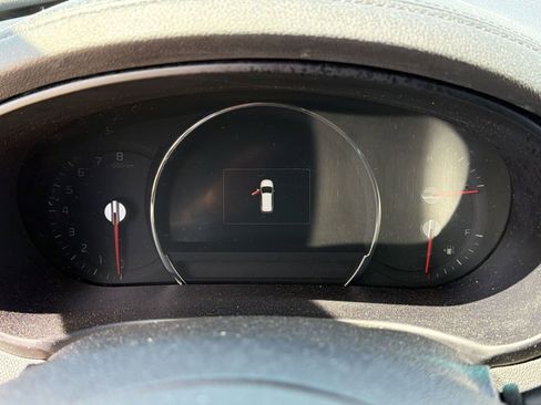 Used 2018 Kia Sorento EX image 19