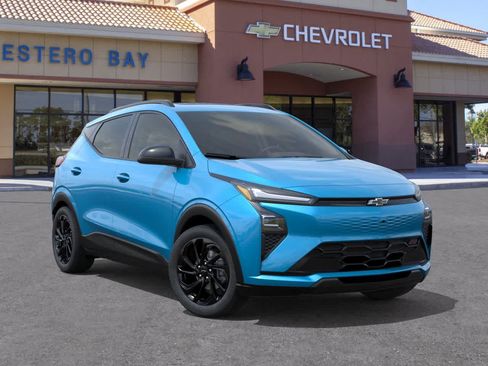 New 2027 Chevrolet Bolt RS FWD image 7