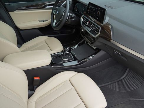 Certified 2024 BMW X3 sDrive30i w/ Convenience Package RWD image 10