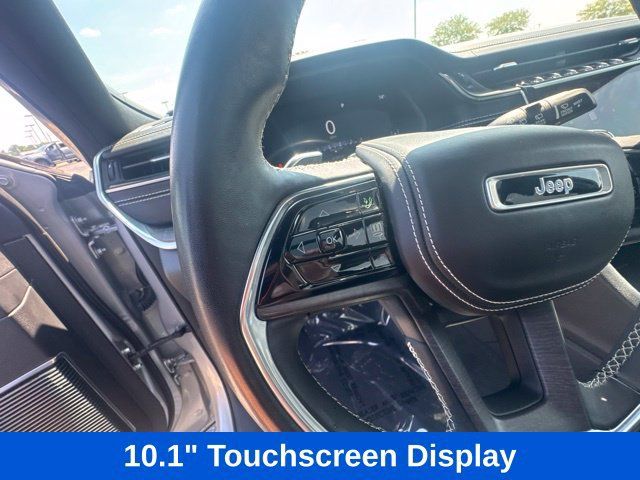 Used 2021 Jeep Grand Cherokee L Overland w/ Luxury Tech Group IV AWD/4WD image 26