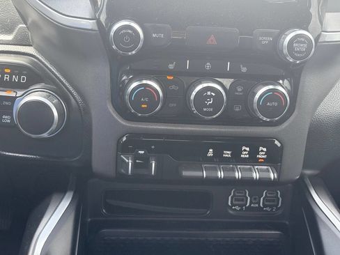 Used 2021 RAM 1500 Big Horn AWD/4WD image 11