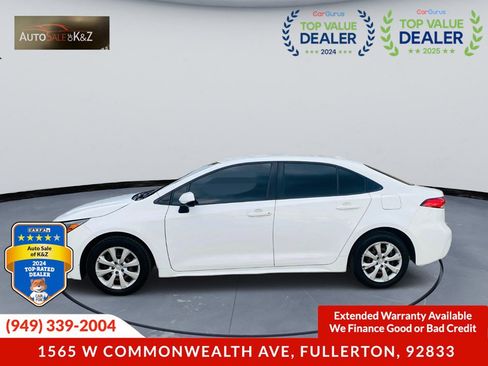 Used 2020 Toyota Corolla LE FWD image 4