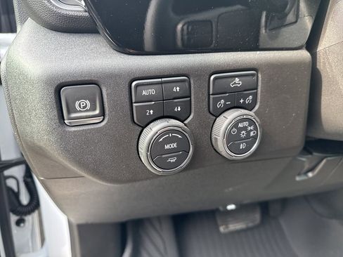 Certified 2026 Chevrolet Silverado 1500 RST image 17