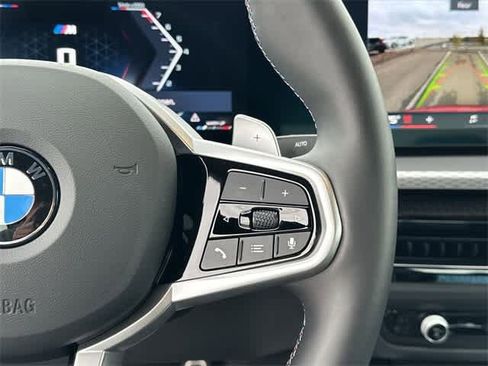 Used 2025 BMW 440i xDrive Coupe w/ Premium Package image 10