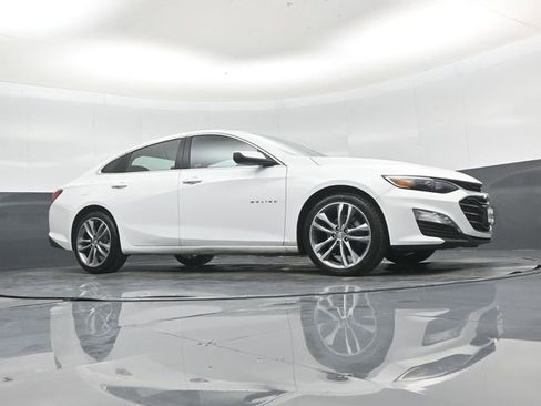 Used 2023 Chevrolet Malibu LT image 40