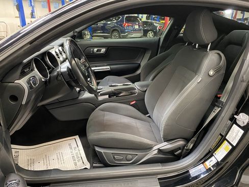 Used 2020 Ford Mustang GT image 14