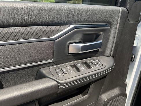 New 2026 RAM 2500 Big Horn AWD/4WD image 19