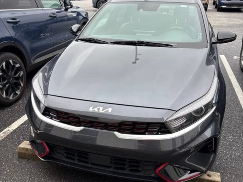 Used 2022 Kia Forte GT-Line w/ GT-Line Technology Package FWD image 2