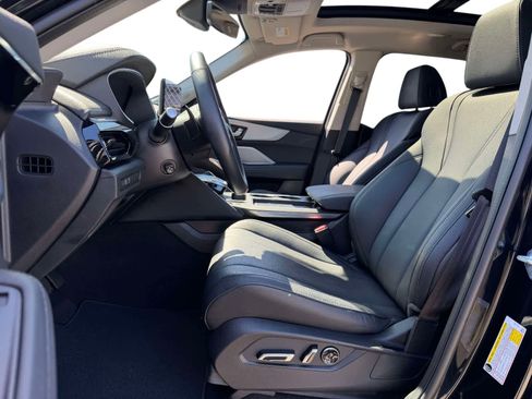 Used 2025 Acura MDX SH-AWD image 9
