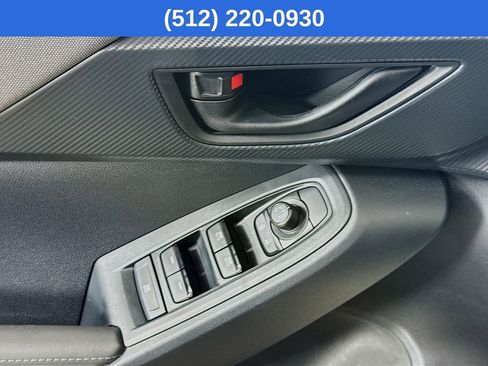 Used 2025 Subaru Crosstrek 2.0i Premium image 21