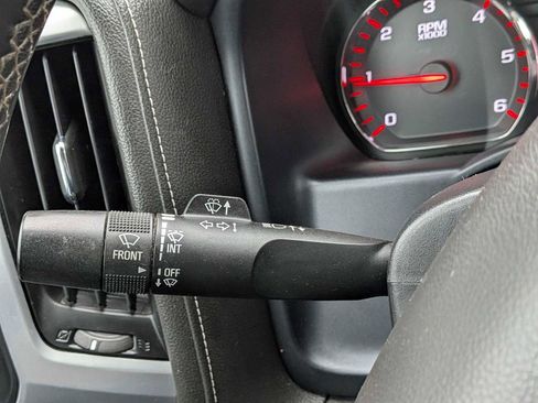 Used 2015 GMC Sierra 1500 SLE image 28