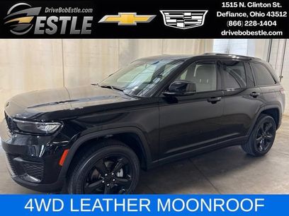 Used 2023 Jeep Grand Cherokee Altitude