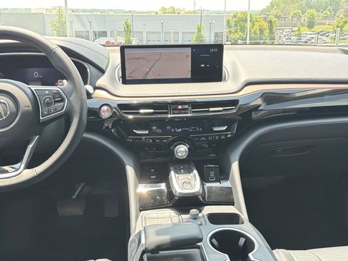 Certified 2022 Acura MDX FWD w/ Technology Package image 30