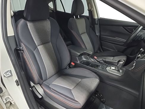 Used 2023 Subaru Crosstrek 2.0i Premium AWD/4WD image 15