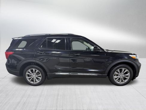 Used 2023 Ford Explorer Limited image 8