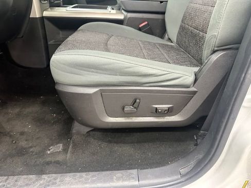 Used 2015 RAM 1500 Lone Star image 33