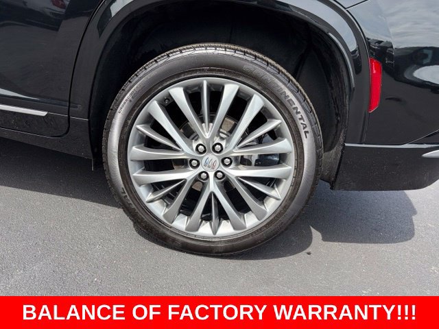 Used 2025 Buick Enclave Avenir w/ Trailering Package, 5000 lbs. FWD image 10