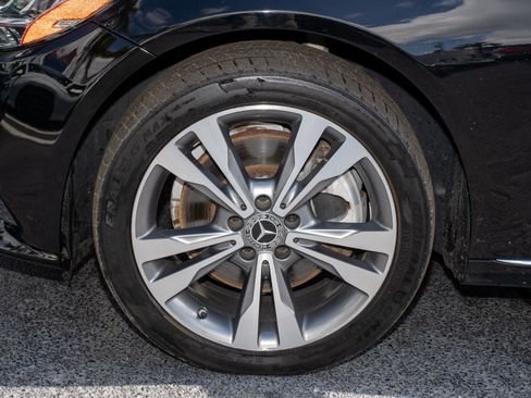 Used 2021 Mercedes-Benz C 300 4MATIC Sedan w/ Premium Package image 39