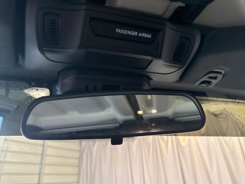 Used 2024 Jeep Wrangler Willys image 27