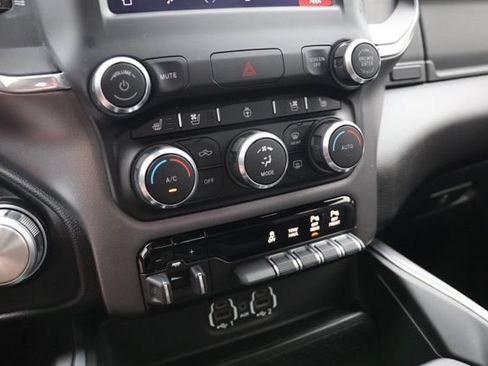 Used 2022 RAM 2500 Laramie w/ Night Edition AWD/4WD image 27