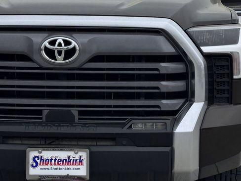 Used 2023 Toyota Tundra Limited w/ Power Package image 8
