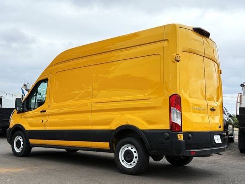 Used 2023 Ford Transit 250 148 High Roof w/ Load Area Protection Package RWD image 7
