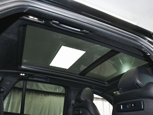 Used 2023 BMW X5 xDrive45e w/ M Sport Package image 66